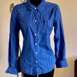 Abercrombie and Fitch button-up blue & silver top